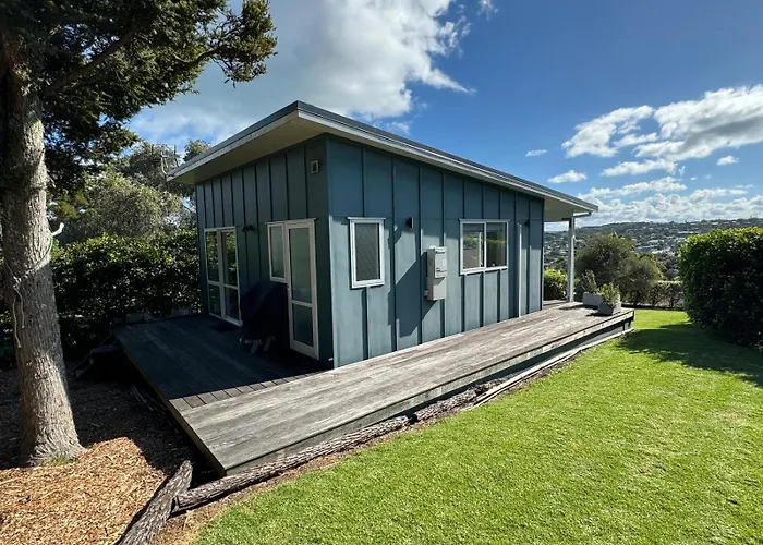 Four Huia